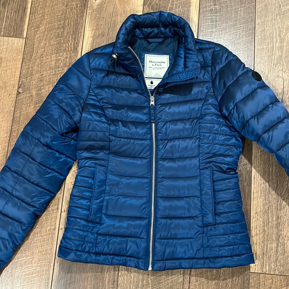 Abercrombie Lightweight Puffer Jacket
